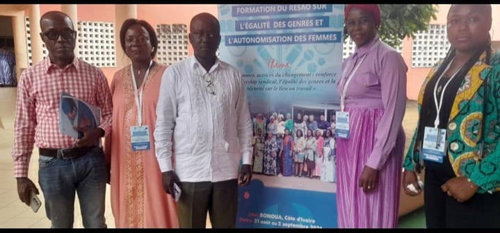 À BONOUA, LES FEMMES SYNDICALISTES S'ENGAGENT POUR UN LEADERSHIP PLUS FORT ET UN TRAVAIL SÉCURISÉ